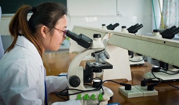 開設基礎醫學專業的學校