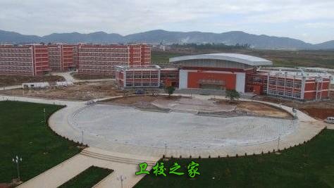 校園環(huán)境