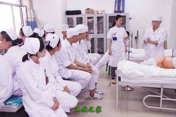 學(xué)生上課