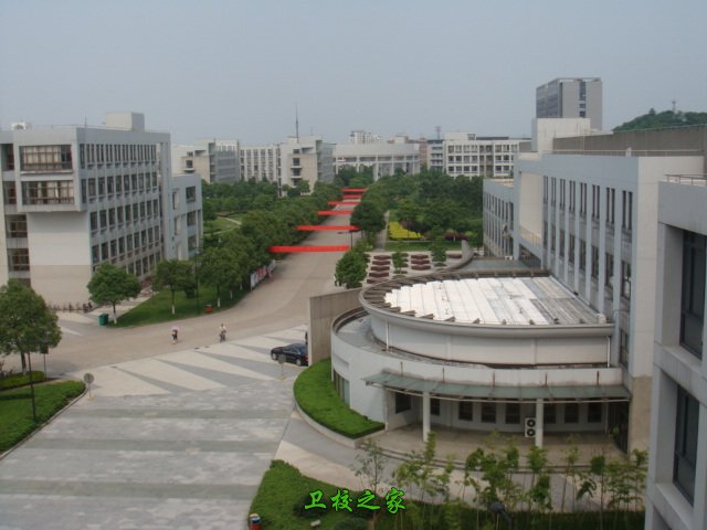 學校一角