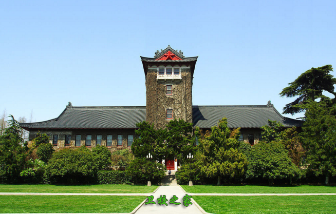 校園環(huán)境