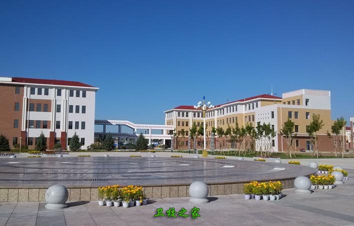 校園環(huán)境